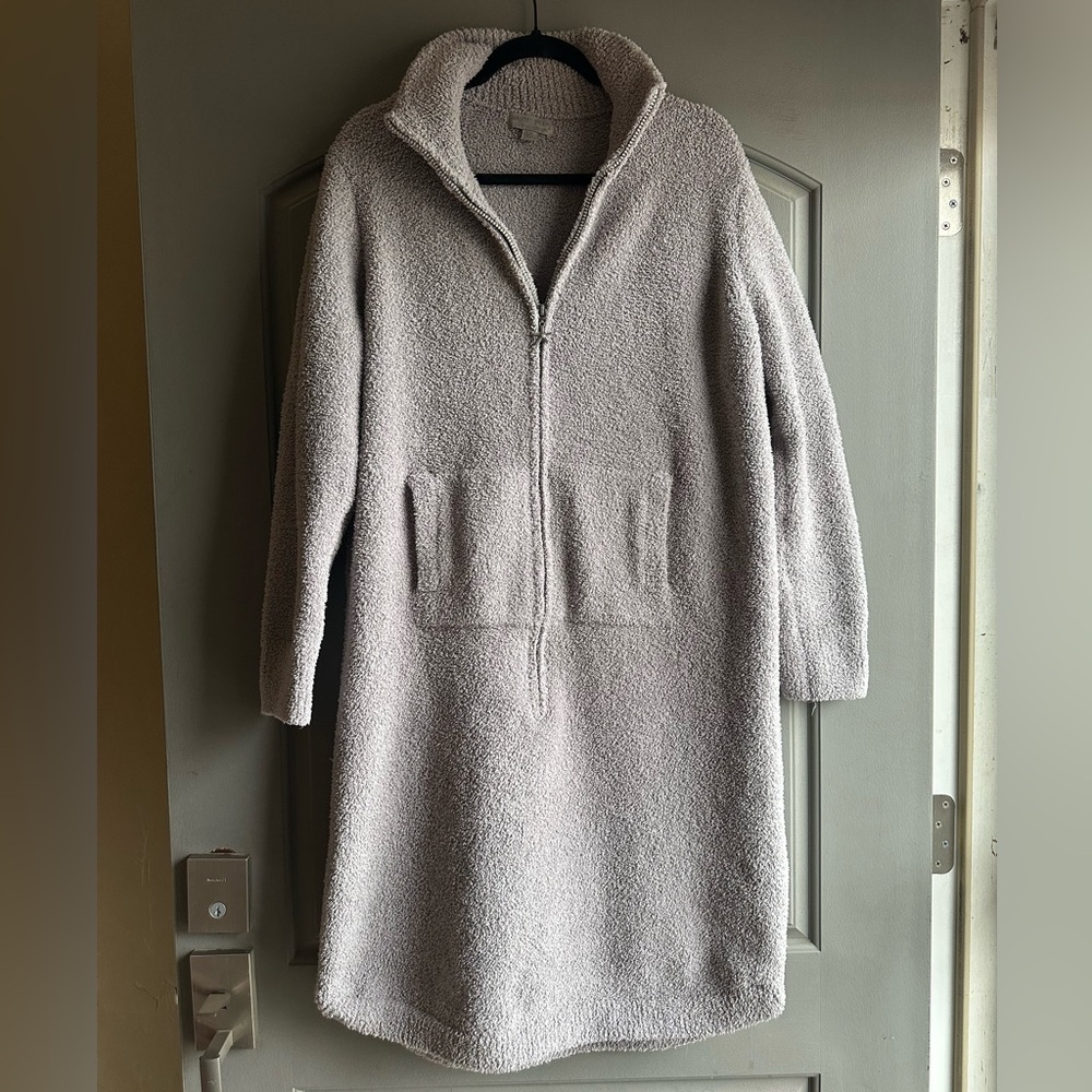 Barefoot dreams robe/nightgown gray L/XL